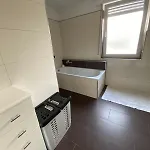 Calm 3-zimmer Mit Wintergarten