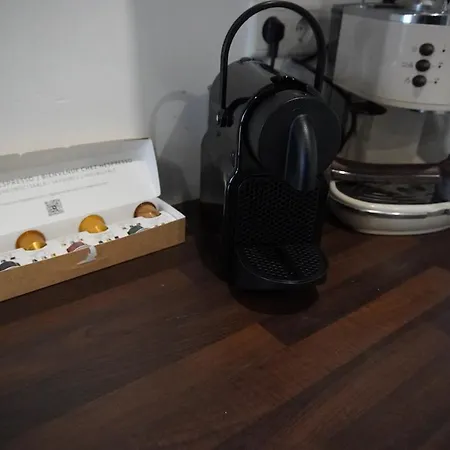 Calm 3-zimmer Mit Wintergarten Daire *