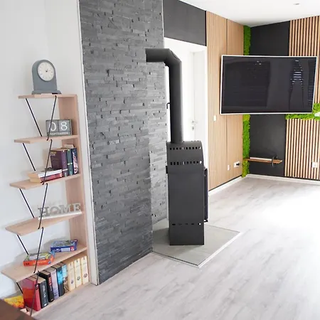 Daire Calm 3-zimmer Mit Wintergarten