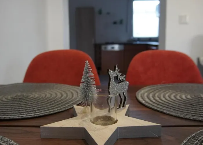 Calm 3-zimmer Mit Wintergarten 公寓