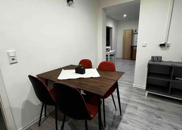 Calm 3-zimmer Mit Wintergarten 公寓 *